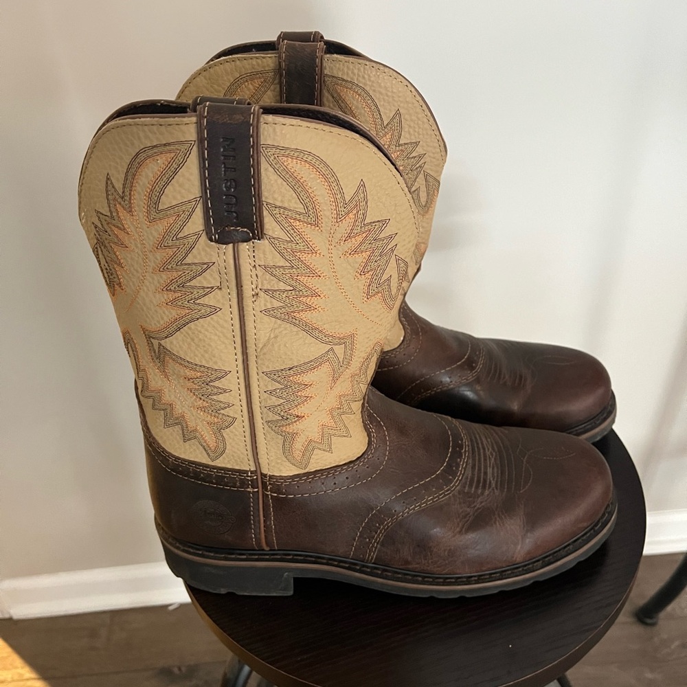 Ariat Men's Two-Tone Western Boots